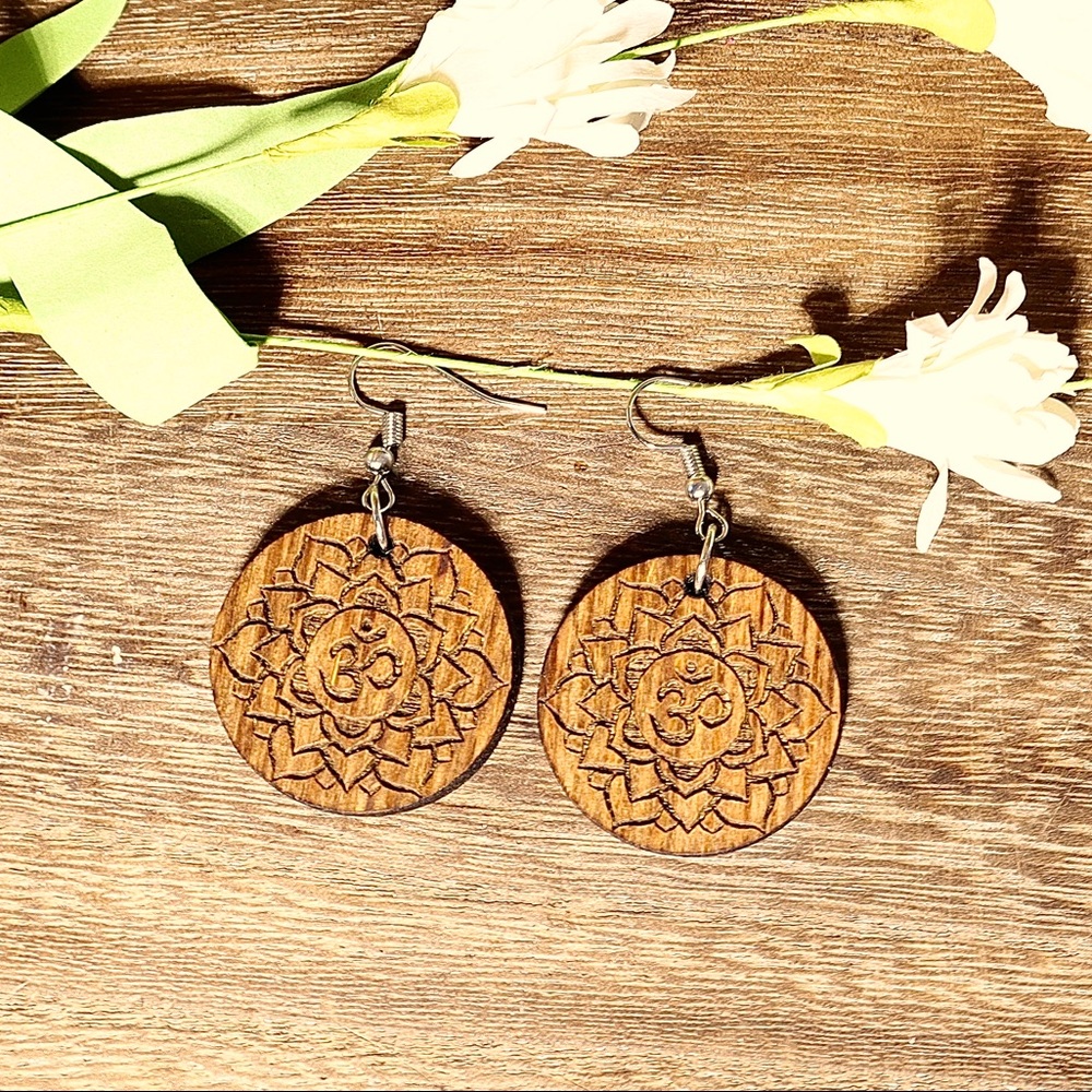 Crown Chakra Wooden Earrings - Laser Engraved